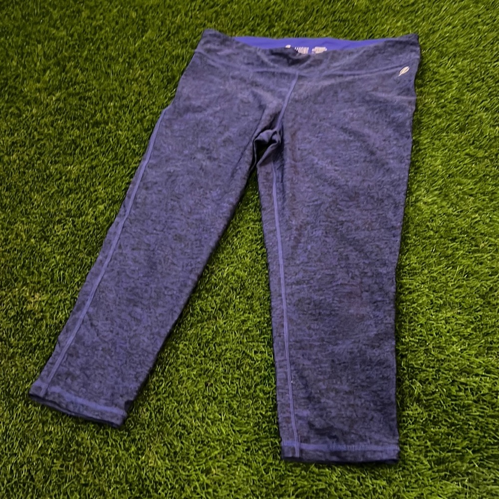 Energy Zone Women’s Capri Leggings